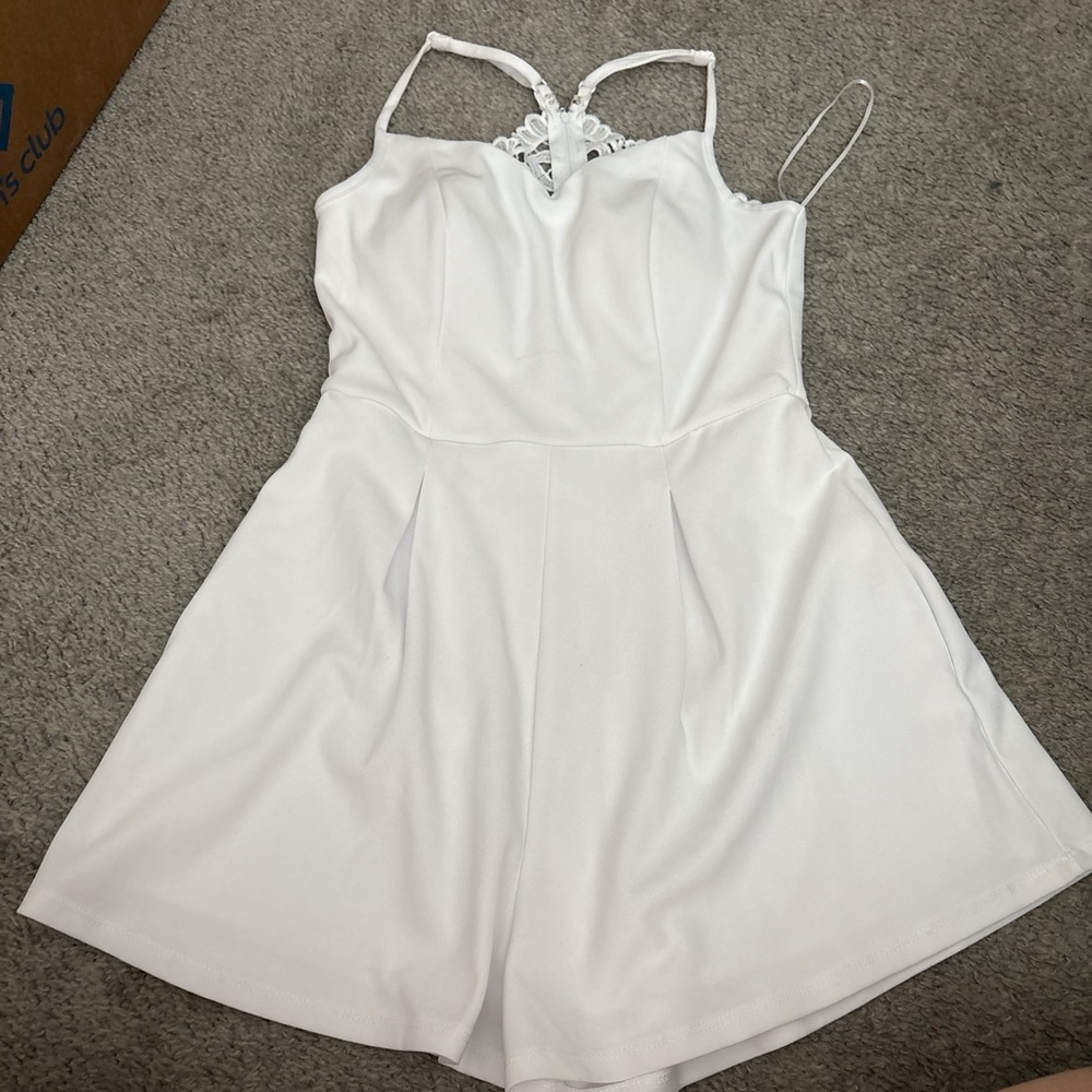Francesca's Collections White Lace Romper